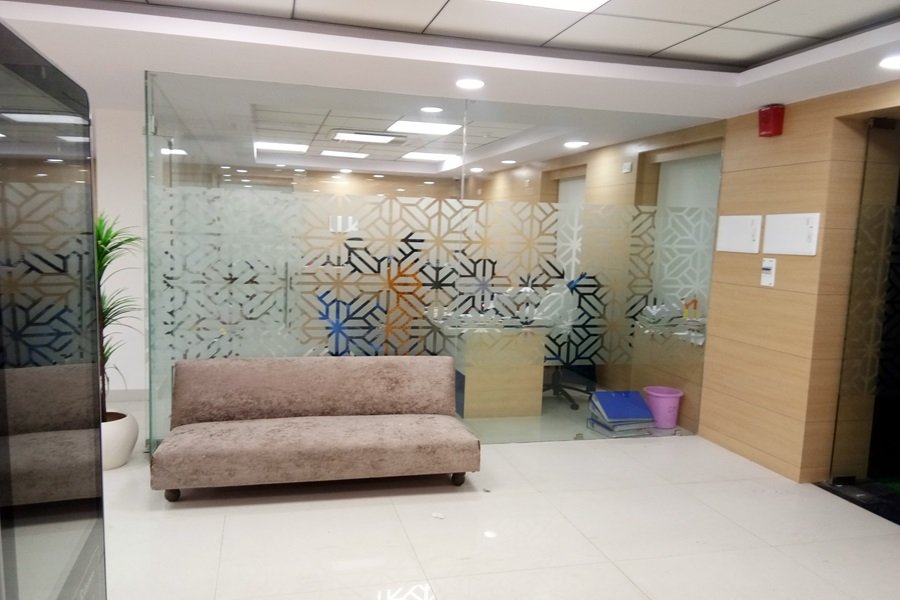 goels associates glass wall